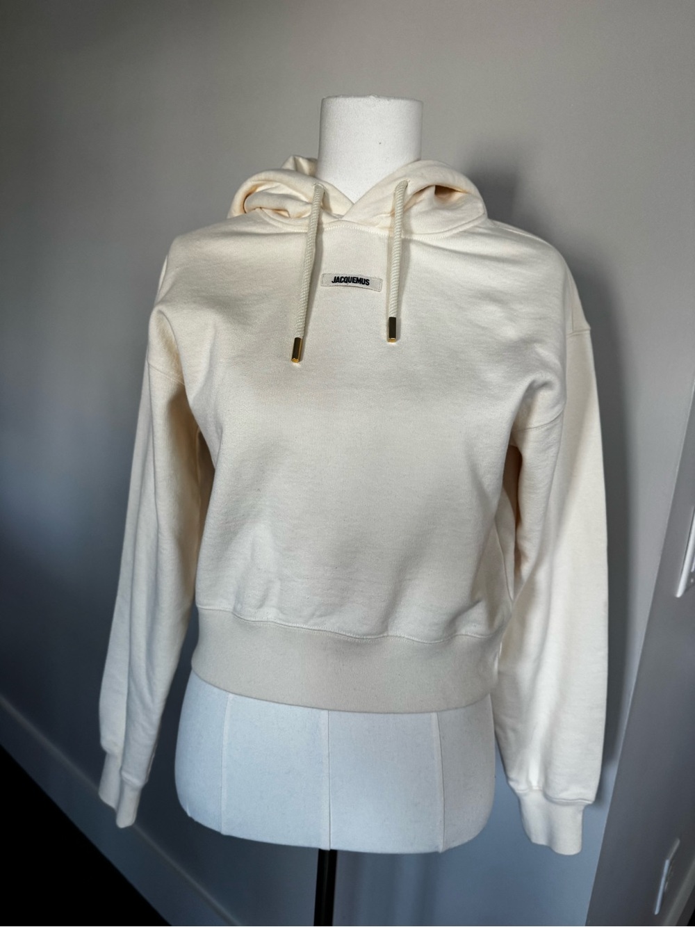 Jacquemus Cream Cropped Drawstring Hoodie